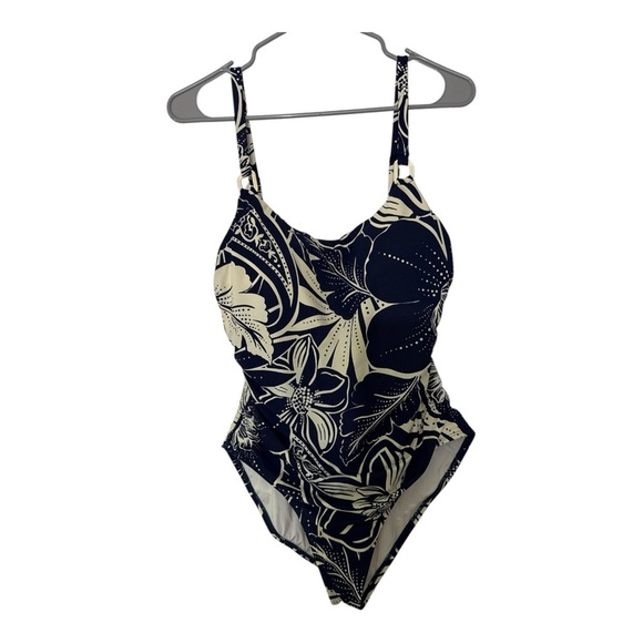 La Blanca Black and Cream Geometric One Piece Swimsuit - Picture 1 of 4
